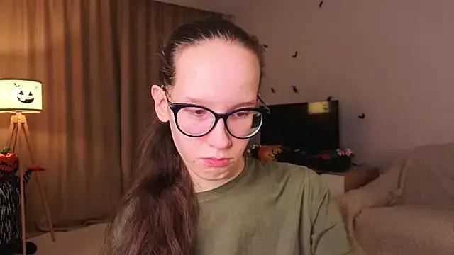 BettyBrowni — bare back