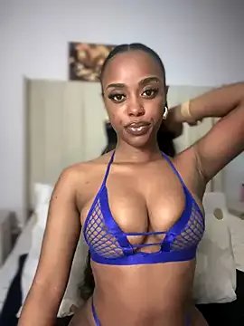 BhadBhad_Kitty on StripChat