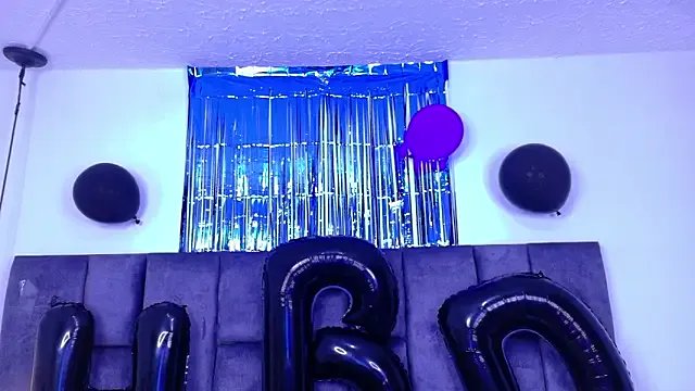 big_bearr on StripChat