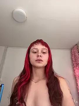 bombom_6 on StripChat 