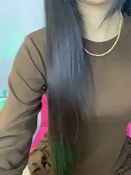 Bonne_wet on StripChat 