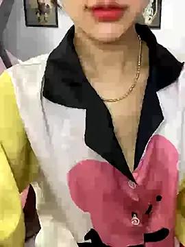 Bonne_wet on StripChat 