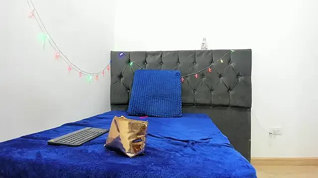 bonnyy26 on StripChat 