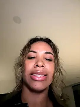 Avatar of Brunettexio