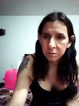 Cameron_puppy on StripChat