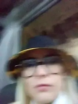 CandieGilson__ on StripChat