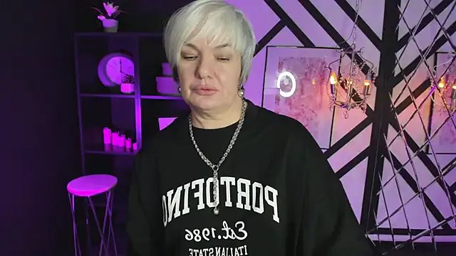 CarmenSoft on StripChat