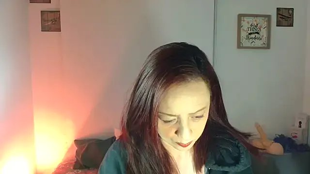 Catamilf77 on StripChat 