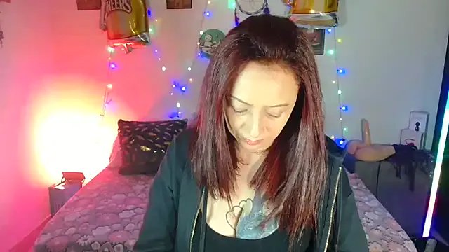 Catamilf77 on StripChat 