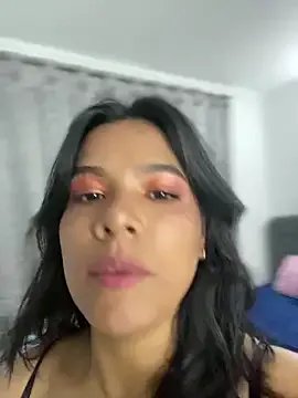 CATHA_EF — Take off my jacket