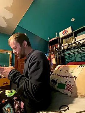 charactrzero on StripChat