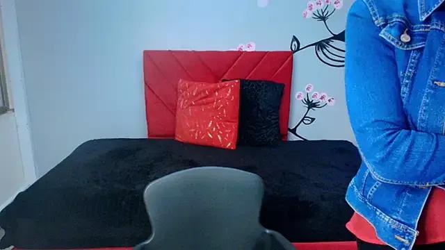 Charlotte__Gray — SHOW BOOBS+OIL ON BOOBS