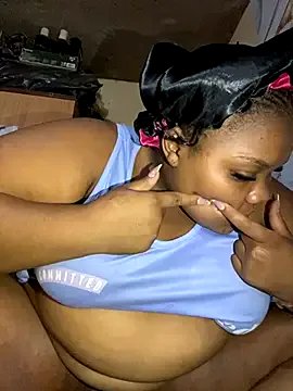 chubbybbw18 on StripChat