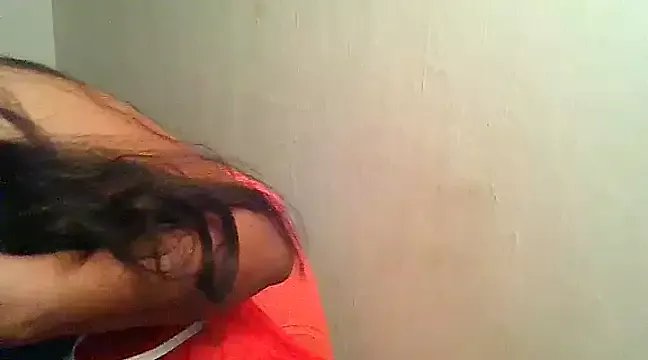 Cludi-New on StripChat