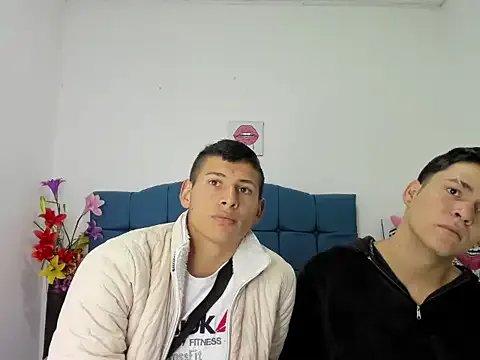 CoupleFire_ on StripChat