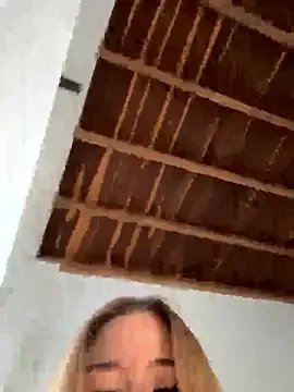 curchez_ on StripChat