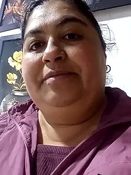 curvy_diva_ on StripChat