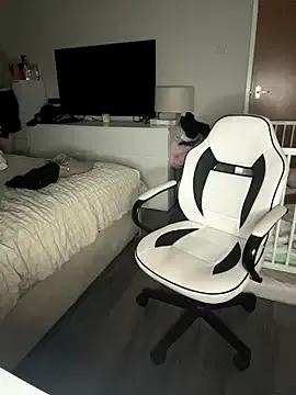 CurvyGirlMyla — DEEPTHROAT & 3 MINUTE CONTROLL