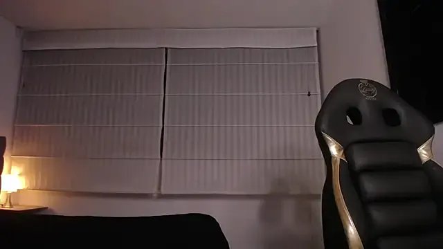 Cute_Angell_ on StripChat