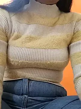 CuteSarikaLIVE — Ass show