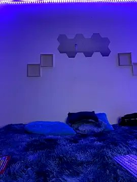 Daliila_11 on StripChat