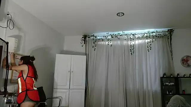 Dama_Scarlata18 on StripChat 