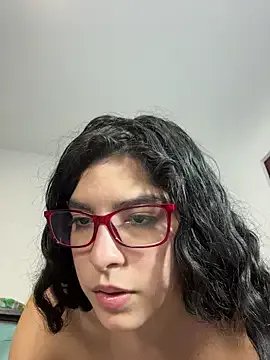 dani_bela on StripChat