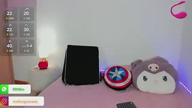 Danisaenz__ on StripChat