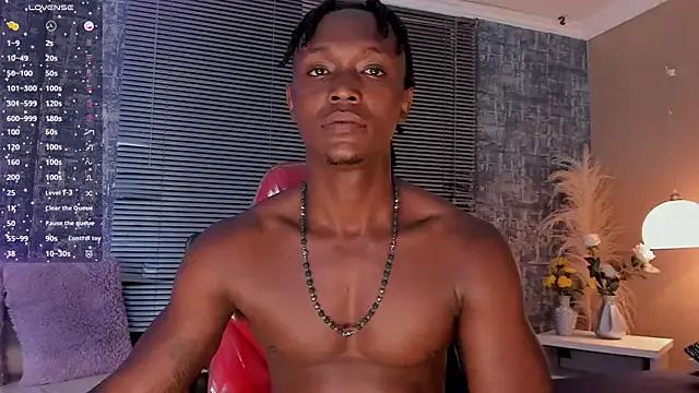 DannSmmith on StripChat 