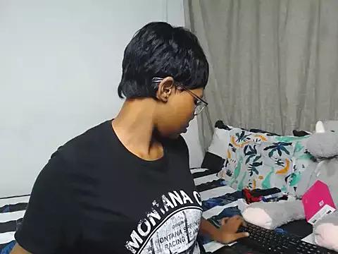 DarrkDeeva68 on StripChat 