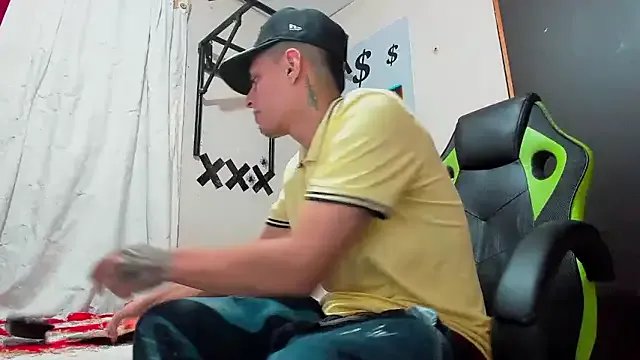 davidlatin66 — play whit ass