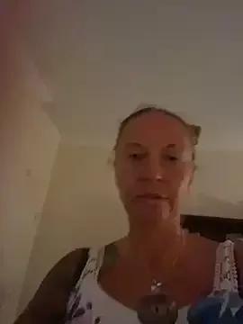 DDnaughty on StripChat