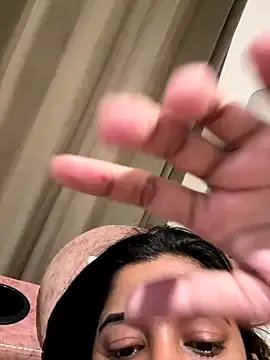 desitease on StripChat