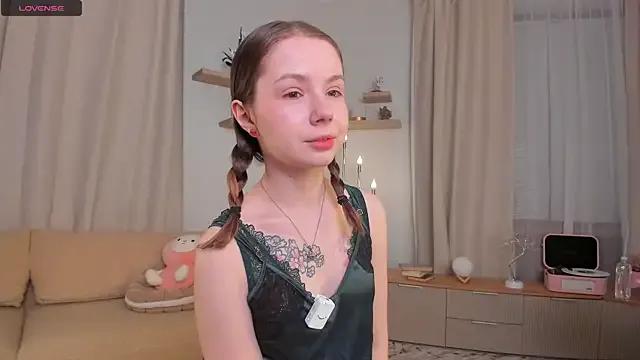 DominikaElis — welcome wink