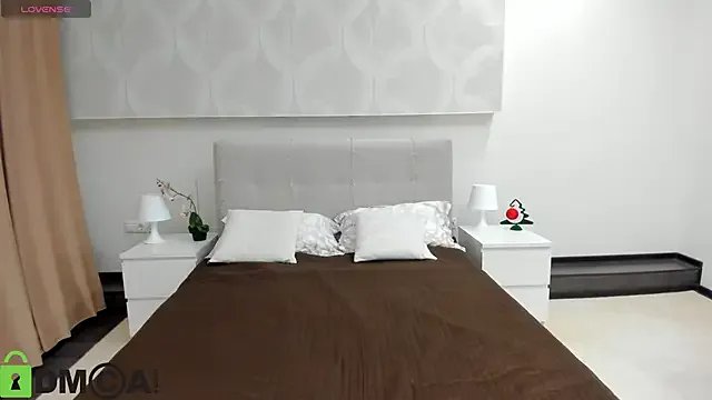 Donna_Evans on StripChat