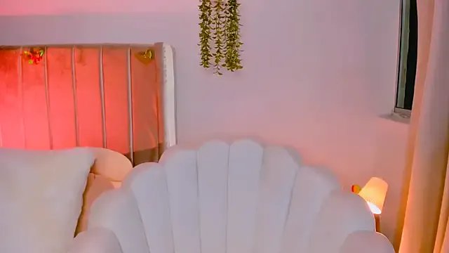 dulce_doll1 on StripChat