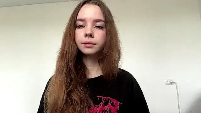 EhtelBiondi on StripChat 