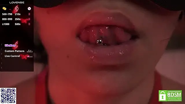 ElenorRoccio on StripChat 