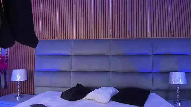 Eli_Sanders on StripChat