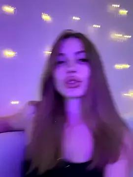 Elizabeth_Tay — Make my panties wet