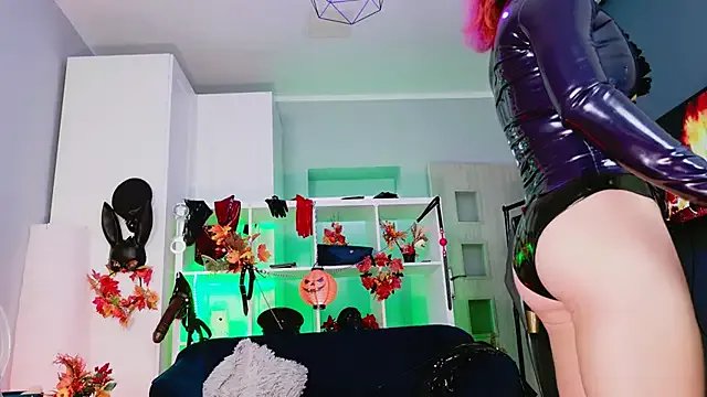 Ella__Kross on StripChat 