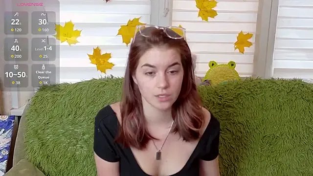 ElzaBlis on StripChat