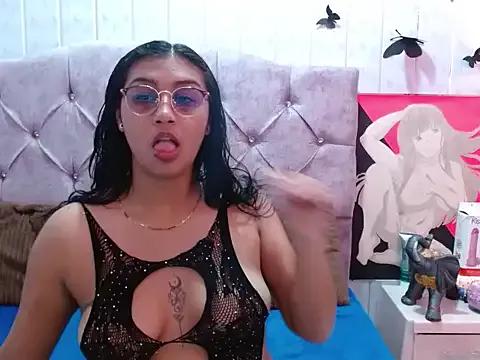 Emiily_Johamson on StripChat 