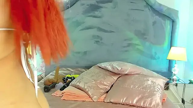 Emma_Saylor on StripChat