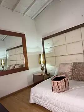 Emmy_jacksson on StripChat 