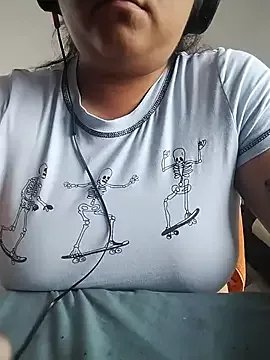 EmpaticBolillo on StripChat