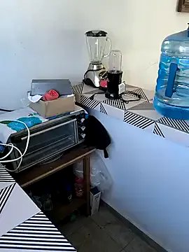 EmpaticBolillo on StripChat