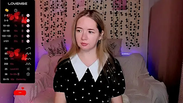 Evaa_Grey on StripChat 