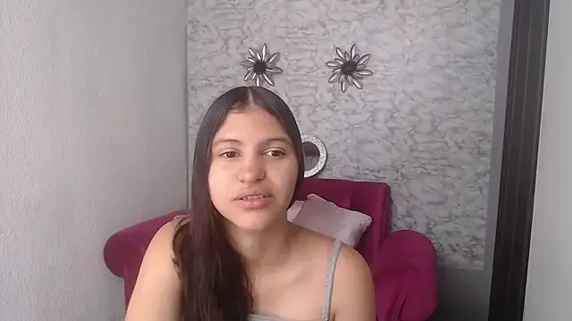 Evagirl69 on StripChat