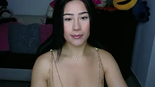 evelyn_ch_ on StripChat 